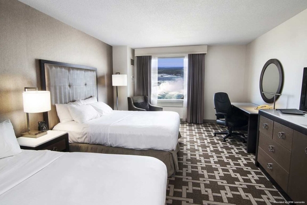 Hilton Niagara Falls-Fallsview Hotel - Suites